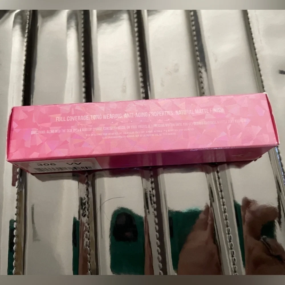 Jeffree Star Magic Star Concealer C19